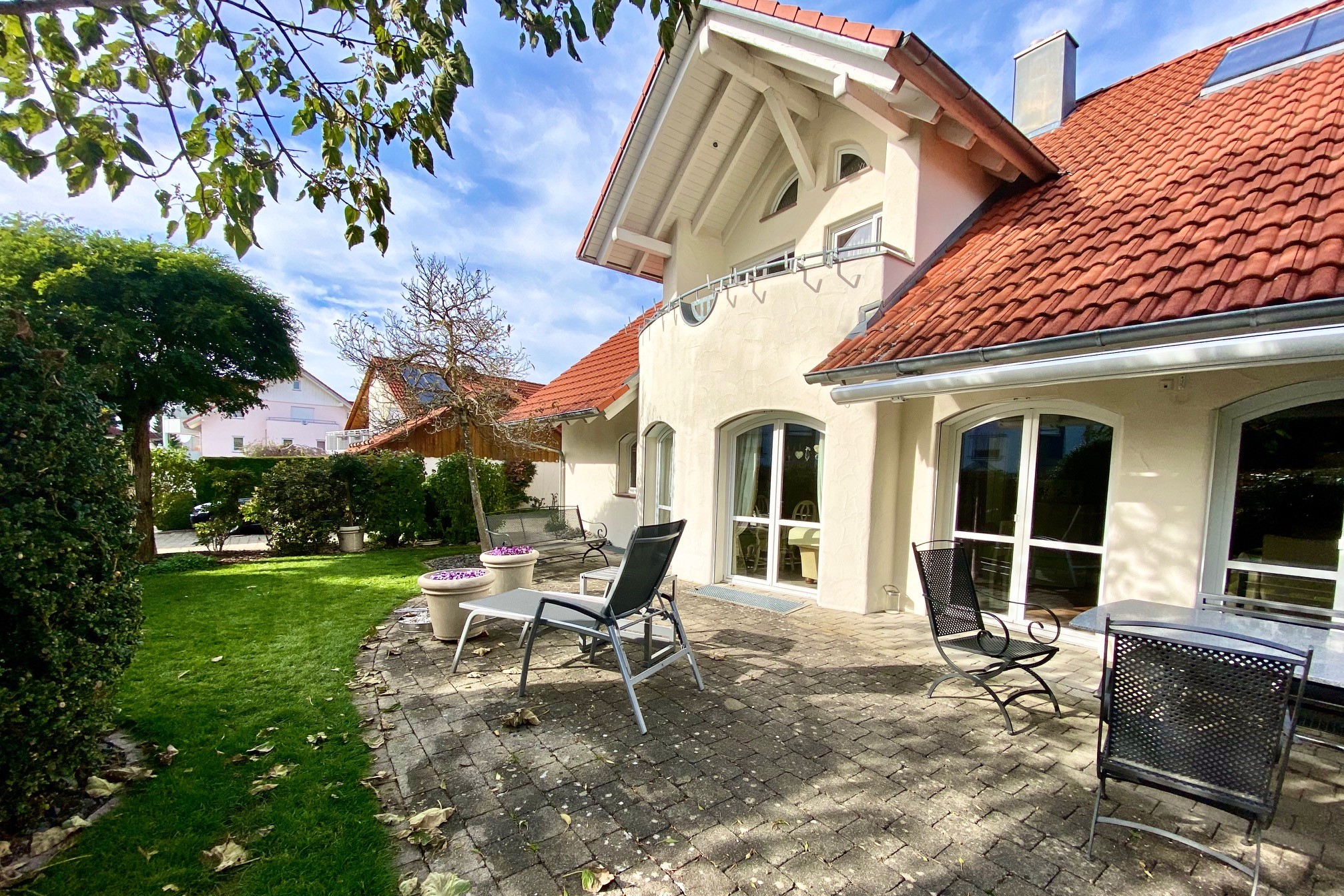 Einfamilienhaus inkl. Einliegerwohnung in 88368 Bergatreute
